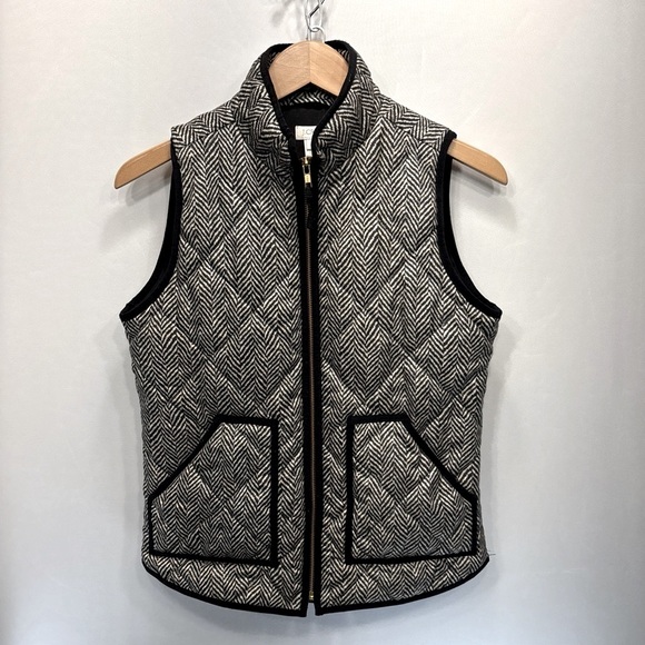 J. Crew Factory Herringbone Black Cream Quilted Puffer Vest XS Pockets Zip - Picture 1 of 11